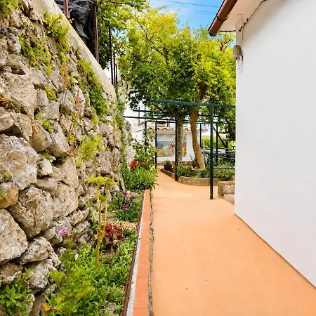 Fiore D'amalfi Terrace With Sea View And Garden Apartment *